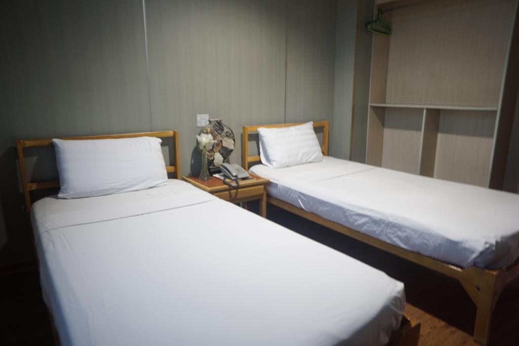 Hotel Uno Davao Экстерьер фото